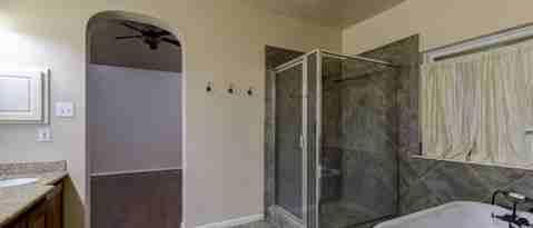 Building Photo - 9934 Goldenglade Dr
