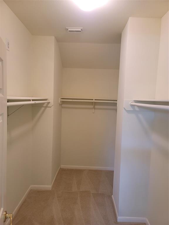 Building Photo - 2423 Waterwood Dr