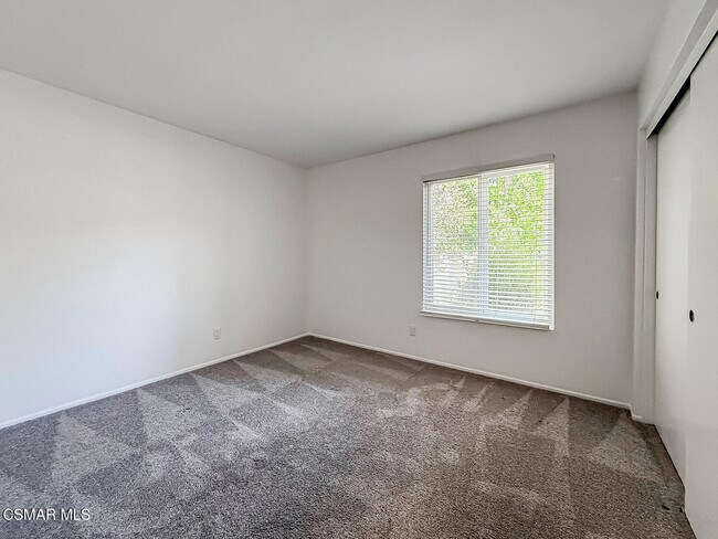 Building Photo - 3761 Patrick Henry Pl