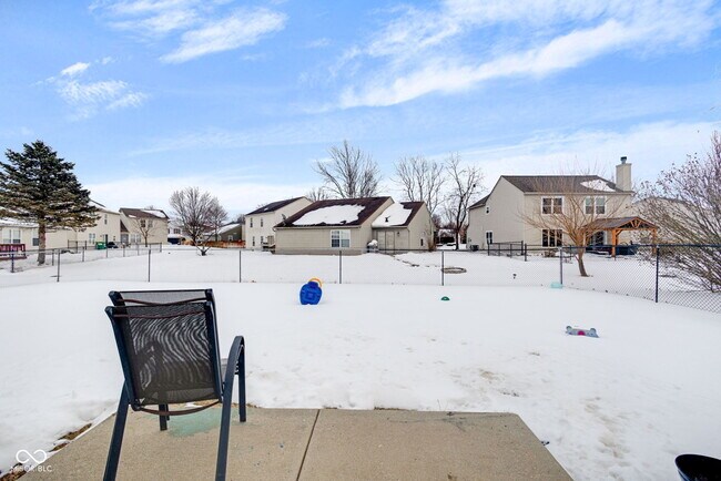 Building Photo - 6318 Pickwick Ct