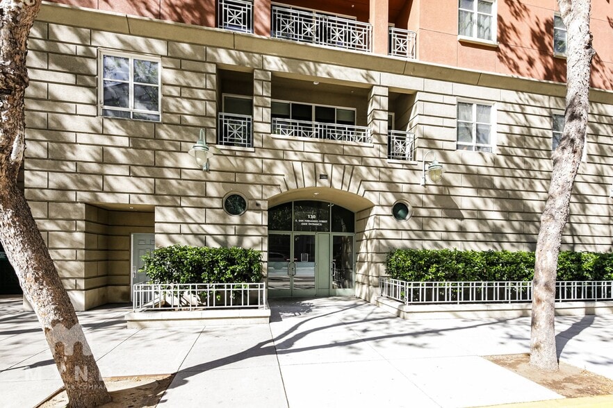 Building Photo - 130 E San Fernando St
