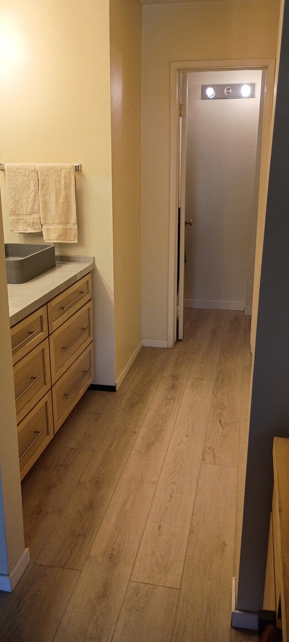 Building Photo - 1855 Diamond St