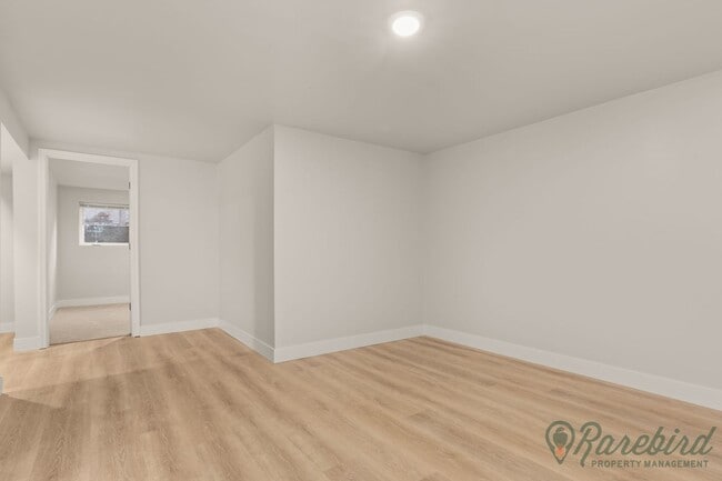 Building Photo - 3617-3617 NE Killingsworth St