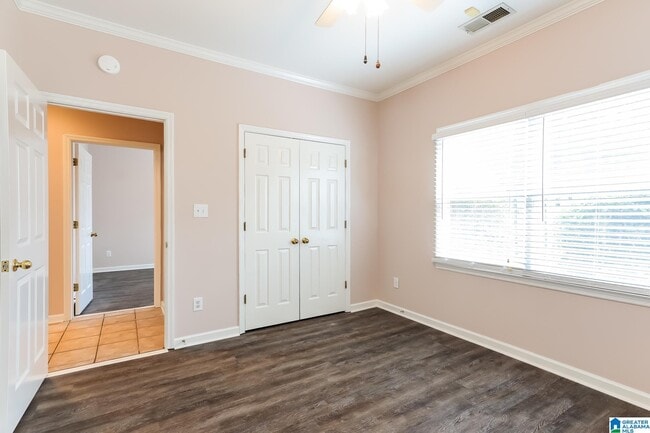 Building Photo - 816 Rockhurst Ln