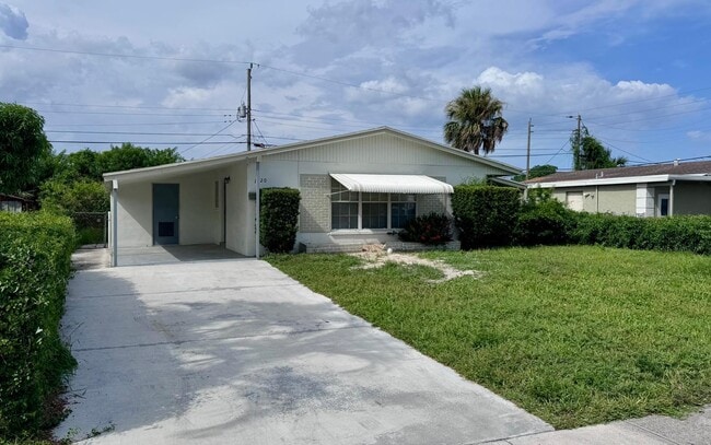 Primary Photo - 1220 W 1st St