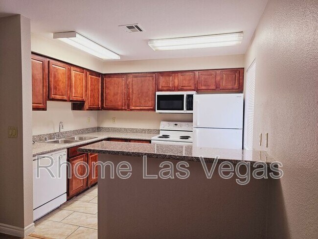 Building Photo - 5220 Indian River Drive