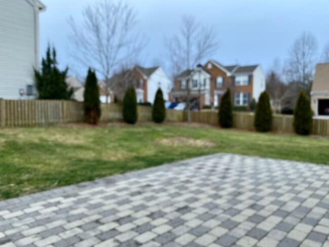 Building Photo - Charming 4 Bedroom/2.5 Bathroom in White M...