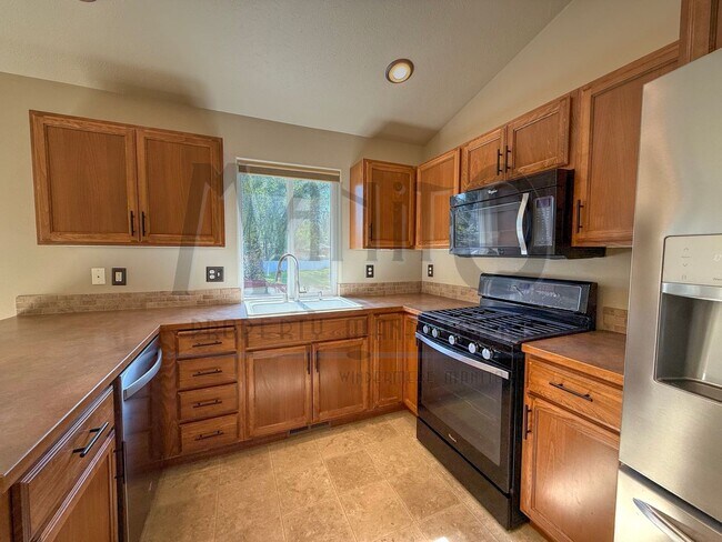 Building Photo - Sprawling Mead Home **MOVE IN SPECIAL**