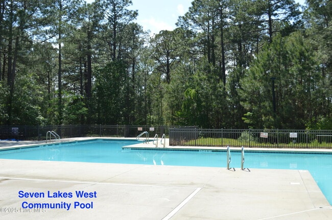 Building Photo - 130 Heath Ct
