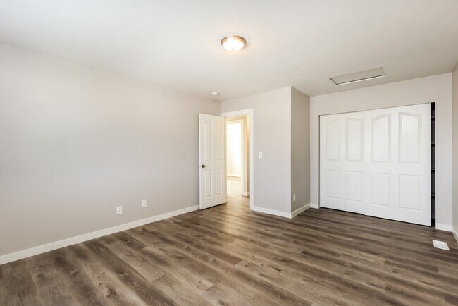 Building Photo - 4983 W Copper Canyon Way