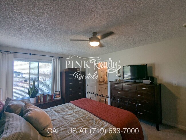 Building Photo - 3230 Breckenridge Dr W