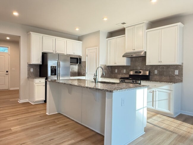 Building Photo - 3 Bedroom Single Family House for Rent