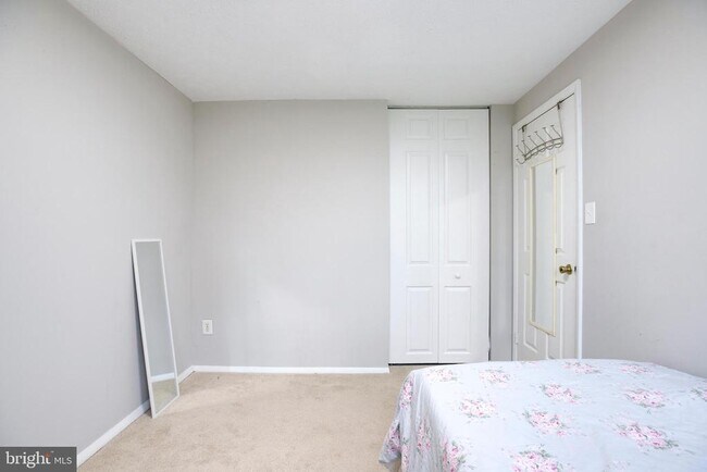 Building Photo - 3744 Keefer Ct