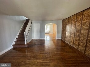 Building Photo - 4341 N Fairhill St