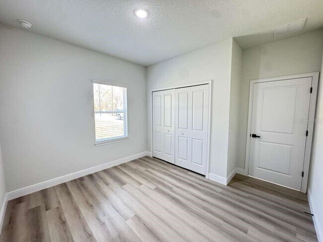 Building Photo - 8902 SW 135th Street Rd