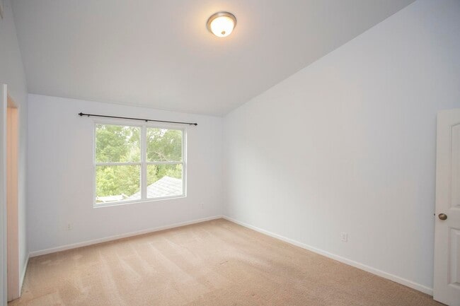 Building Photo - 3601 Harpeth Springs Dr