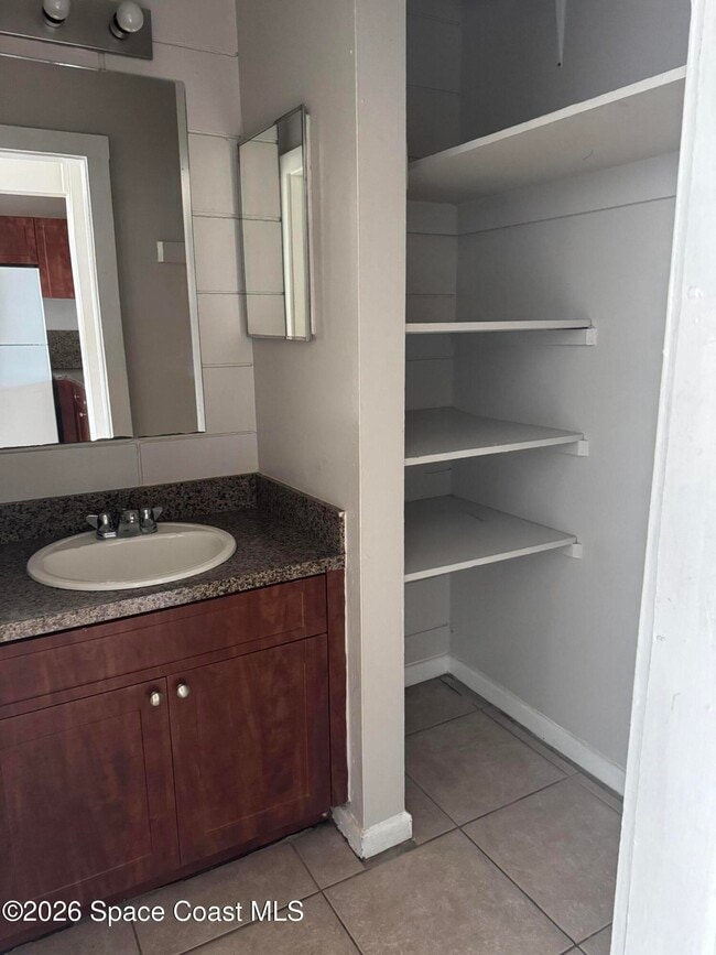 Building Photo - 1010 N Fiske Blvd