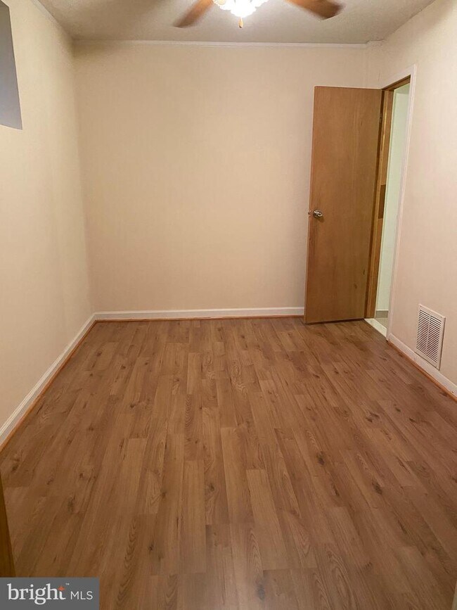 Building Photo - 2822 Hogan Ct