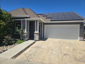 Building Photo - WOULD YOU LIKE TO CONTROL YOUR PG&E BILL AS A RENTER? MOVE-IN SPECIAL- $400 OFF OF THE 1ST MONTHS...