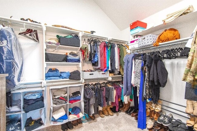 Building Photo - 2244 E Kellan Ct Terrace