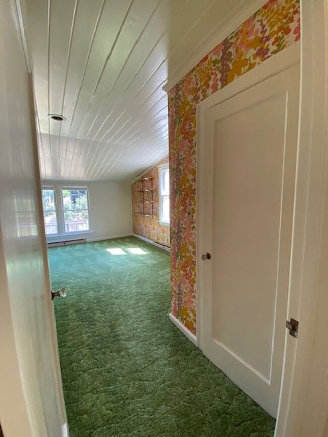 Building Photo - $2,695 / AVAILABLE NOW! 3BD Single Family Home