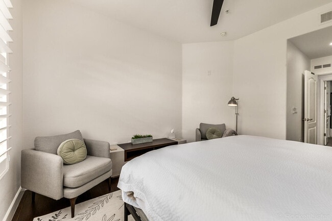 Building Photo - 7601 E Indian Bend Rd