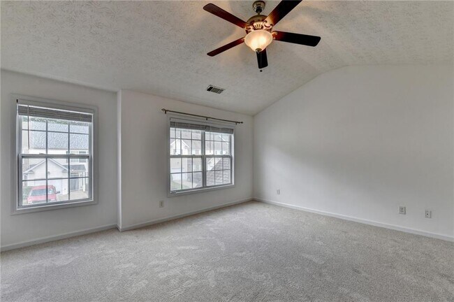 Building Photo - 3067 Kentmere Dr