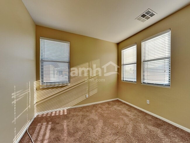 Building Photo - 3932 Yang Ct