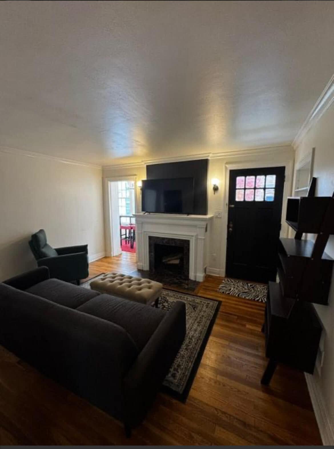 Building Photo - 612 Union St