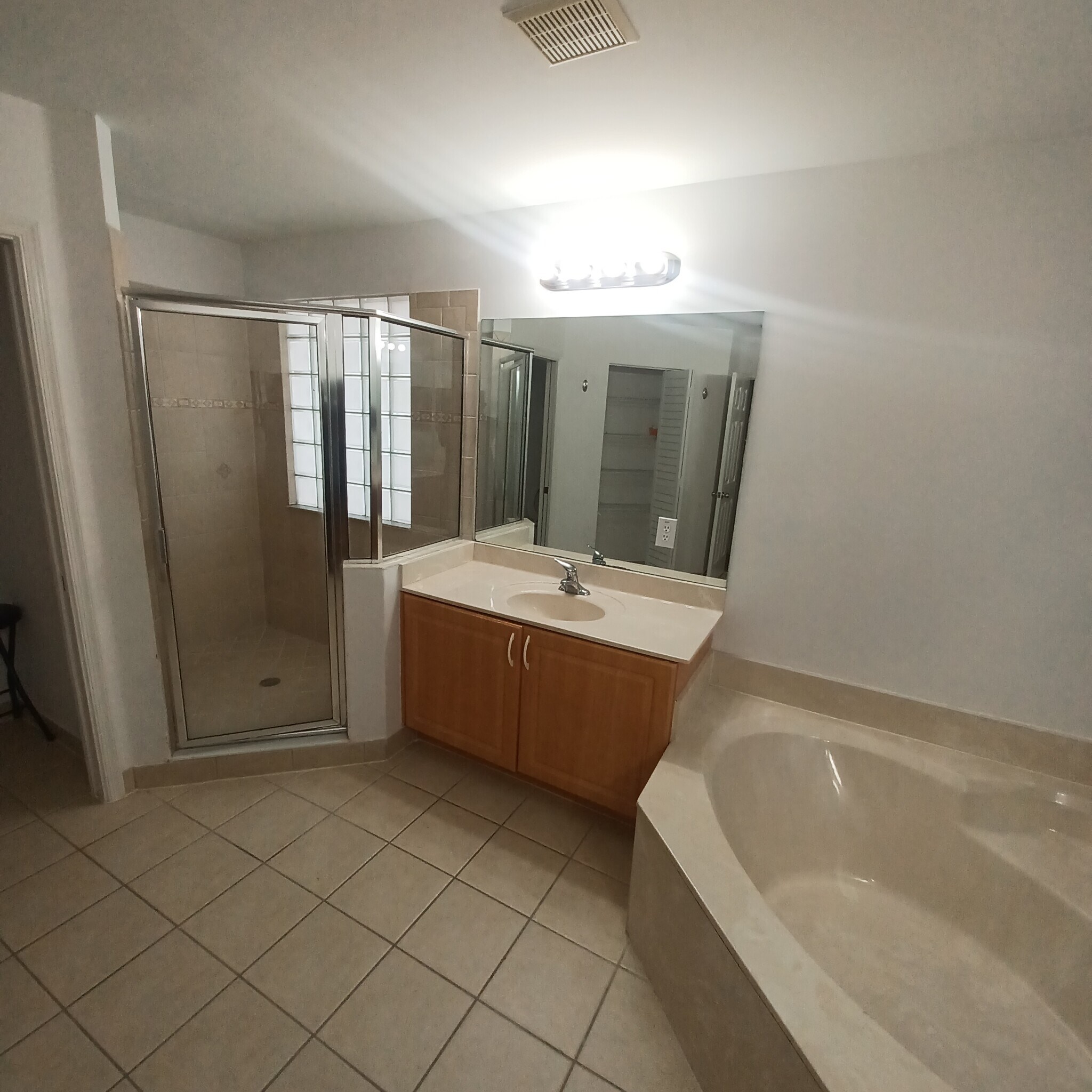 Building Photo - 6258 Adriatic Way