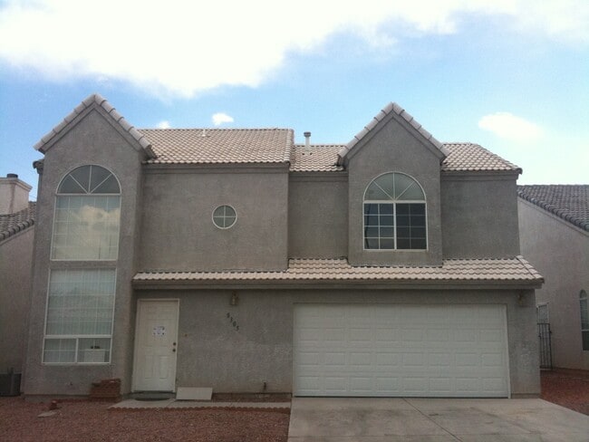 Building Photo - 8305 Aspenbrook Ave