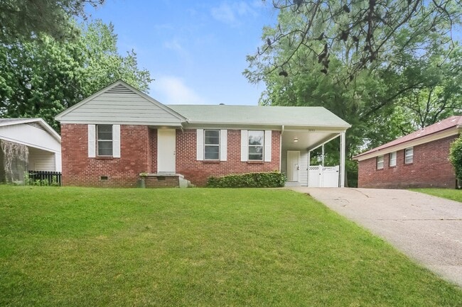 Primary Photo - 3045 Beauchamp Dr