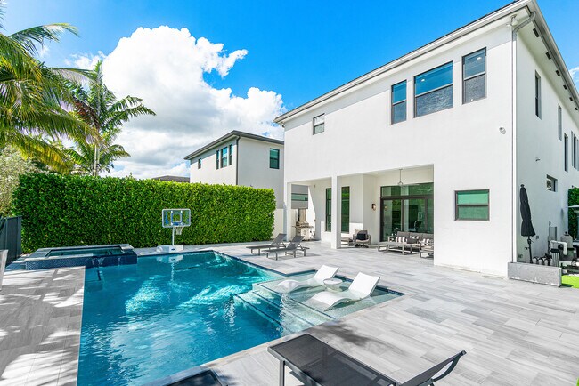 Building Photo - 9006 Dulcetto Ct