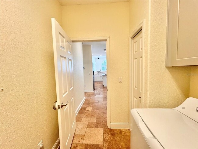 Building Photo - 27130 Firebush Dr