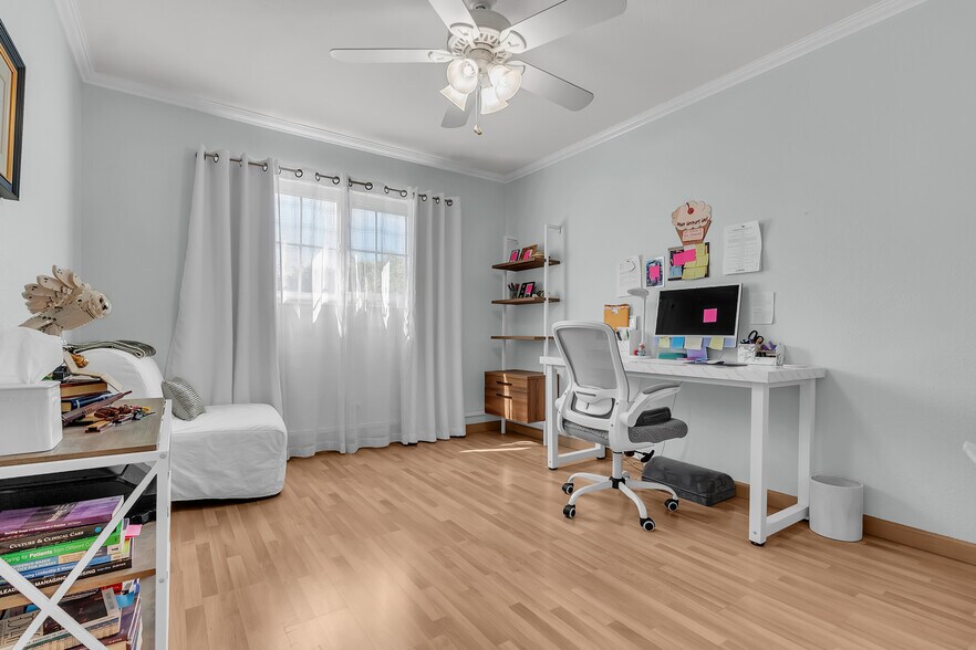 Building Photo - 9720 Blandwood Rd