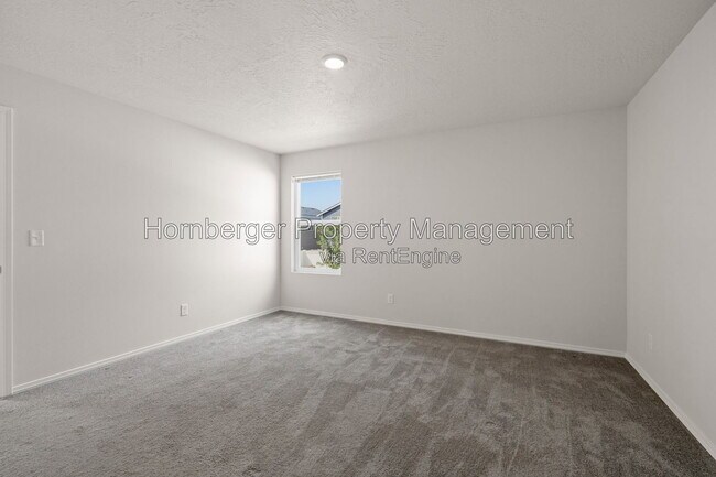 Building Photo - 4462 Vel Vw Ct