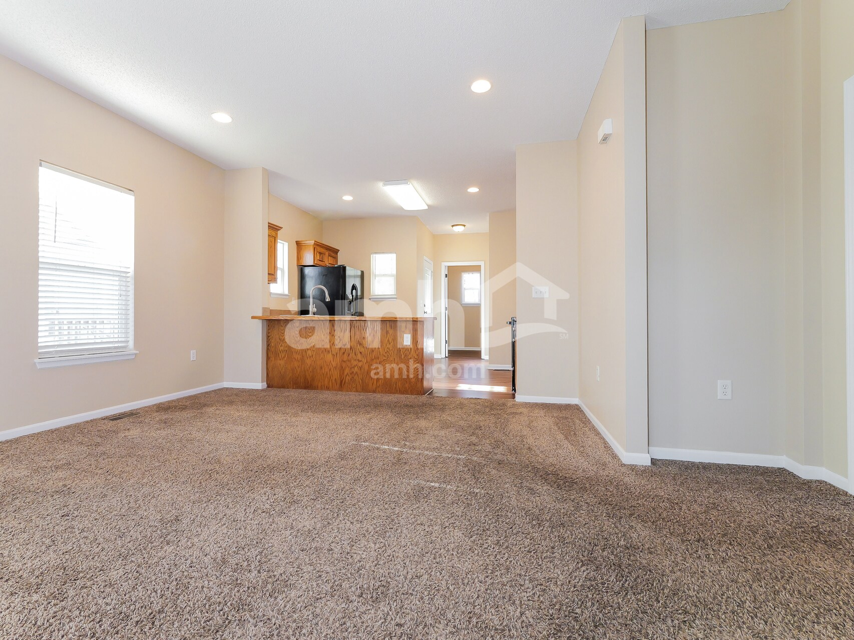 Building Photo - 2406 Fairfield Rd