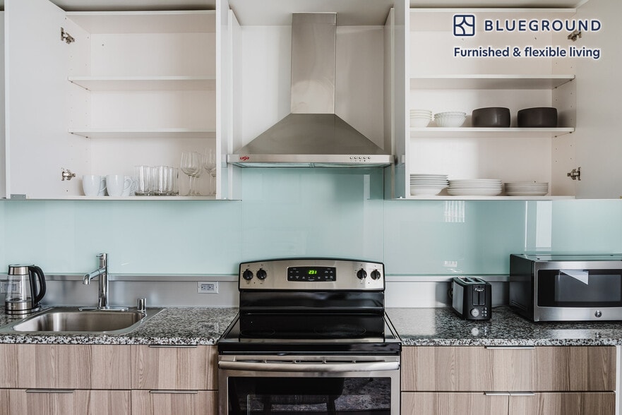 Building Photo - 288 106th Ave NE