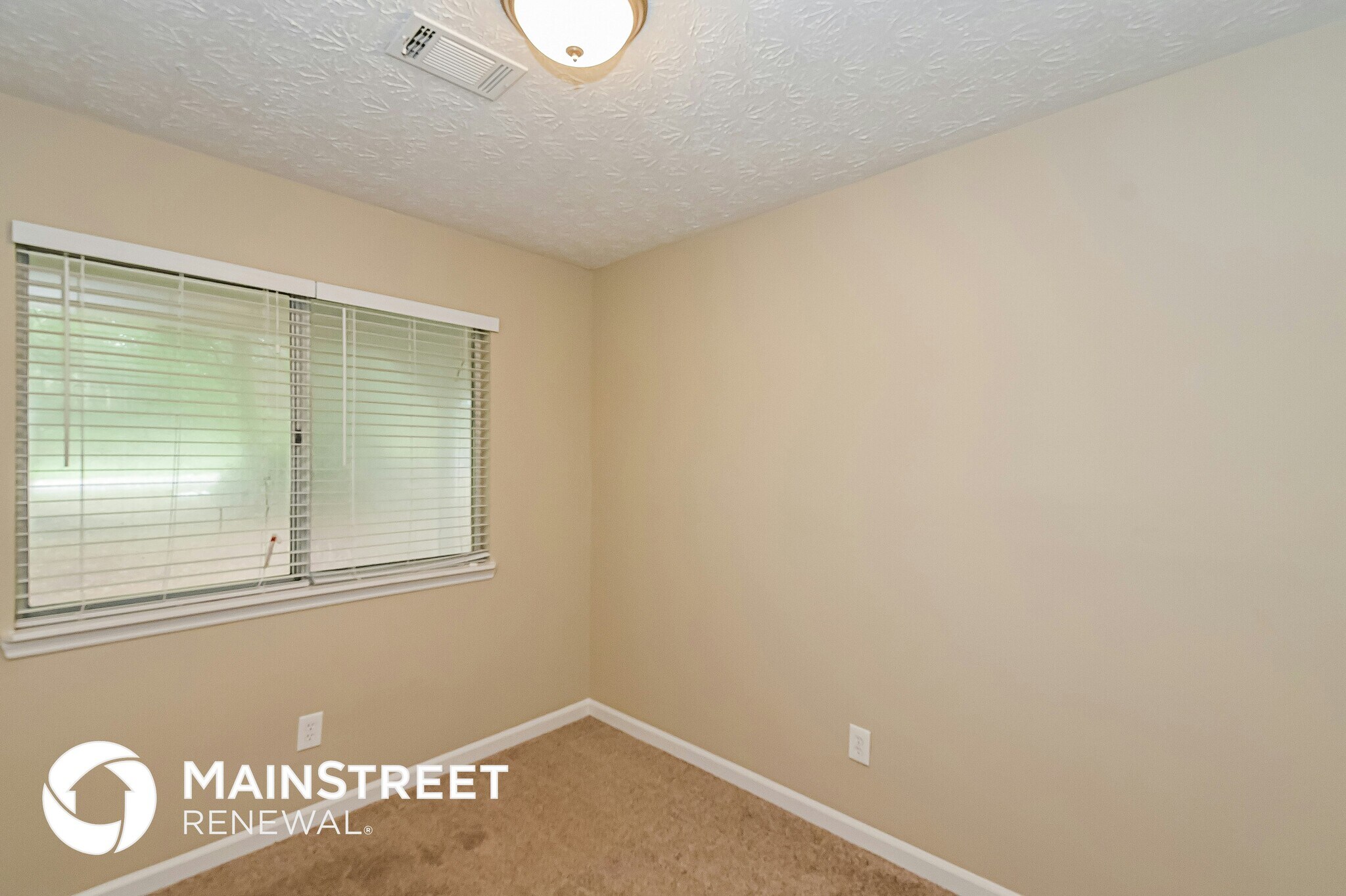 Building Photo - 8152 Dunellen Ln