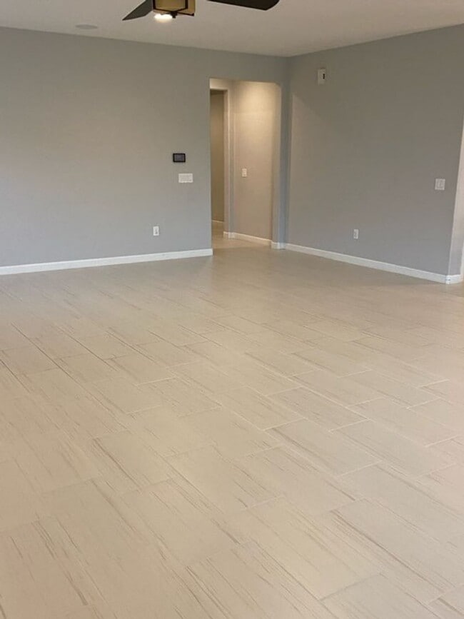 Building Photo - STUNNING NEWER HOME- GATED