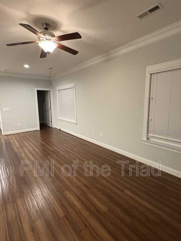 Building Photo - 1146 Augustine Heights Dr