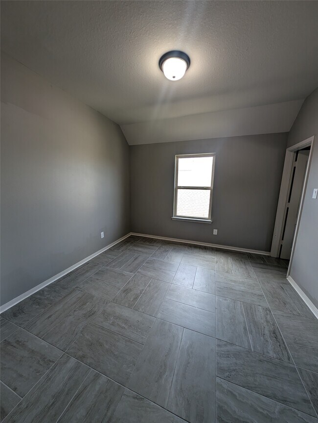 Building Photo - 23219 Teton Glen Ln