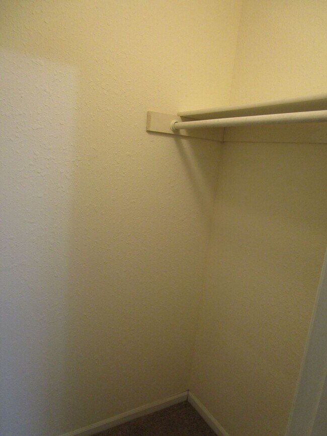 Building Photo - 4404-4404 W Jeana Ct