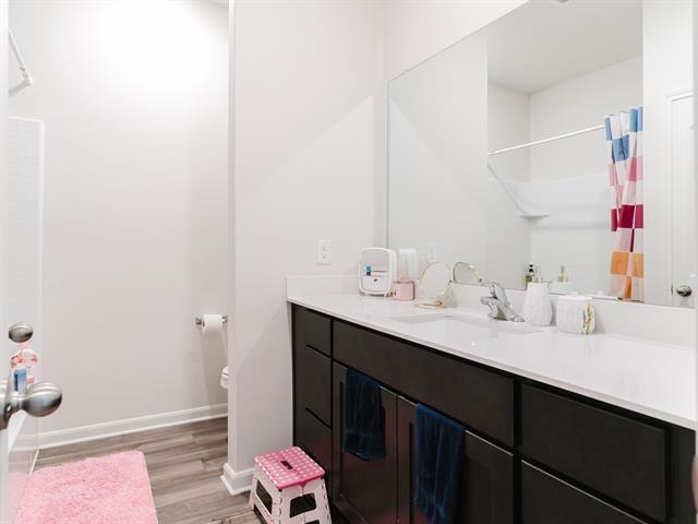 Building Photo - 608 Aqueduct Dr