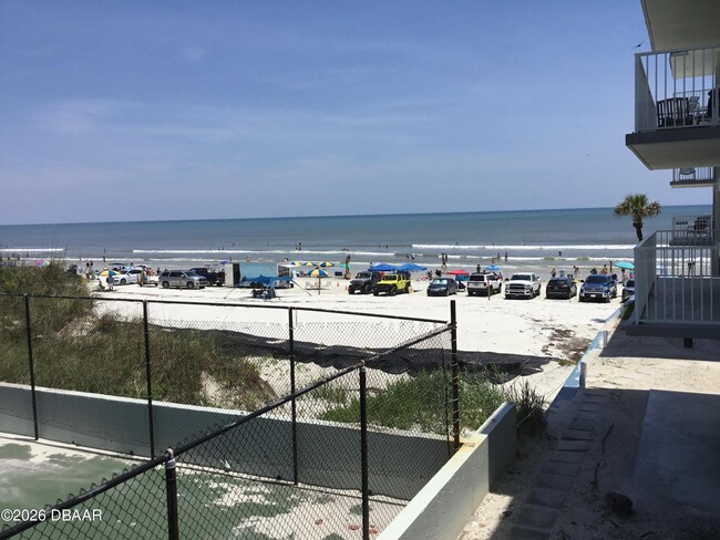 Building Photo - 1571 S Atlantic Ave