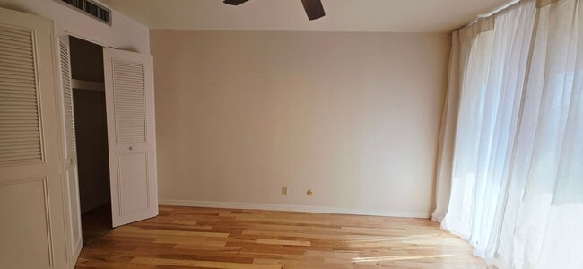 Building Photo - Adorable 1 bedroom, 1 bath Condo near UTEP!