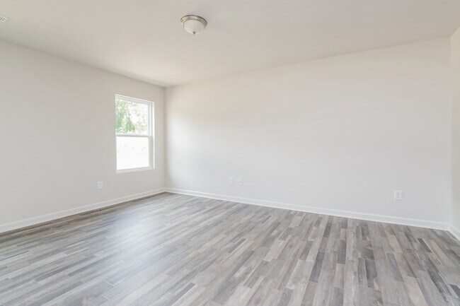 Building Photo - 1054 Manor Dr, Rocky Mount, NC