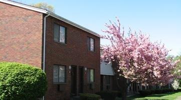 Building Photo - Stonegate Apartments