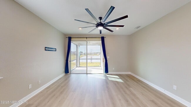 Building Photo - 333 Cedar Elm Wy