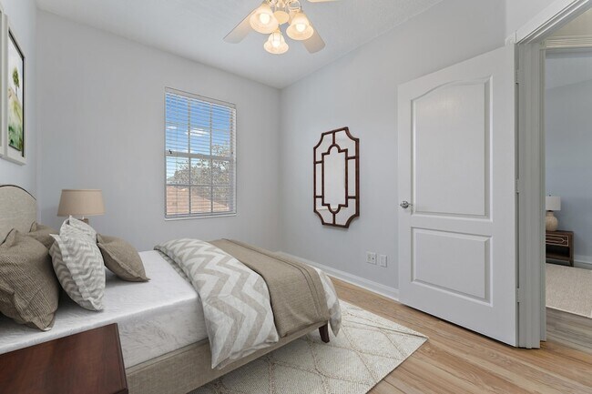 Building Photo - 148 Middlebury Dr